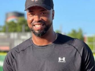 Toros anuncian rotación de abridores y debut de Eloy Jiménez para la segunda semana de temporada