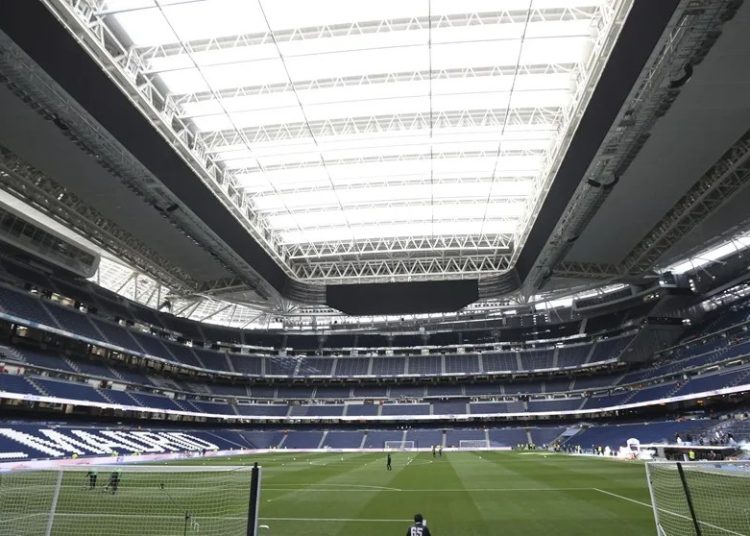 La justicia avala la paralización de las obras de los aparcamientos del Santiago Bernabéu