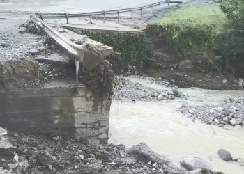 Fuertes lluvias obstruyen nuevamente el paso del Distrito Municipal La Siembra, Padre Las Casas