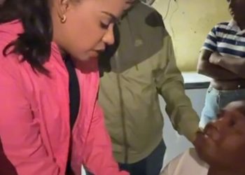 Alcaldesa de SDN lamenta fallecimiento de hombre arrastrado por cañada durante tormenta Melissa