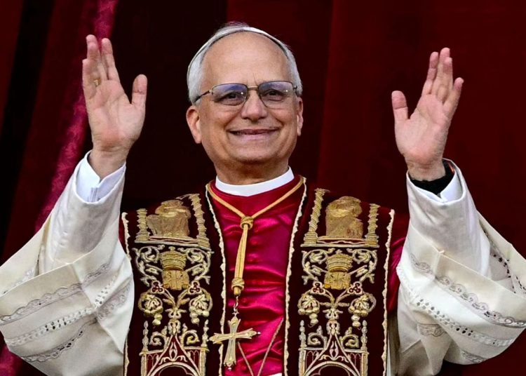 El papa lamenta la tendencia a cancelar la identidad cultural y la relevancia histórica