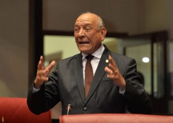 Defensa de Rafael Calderón cuestiona acusación de lavado de activos