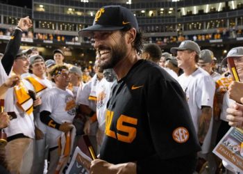 Tony Vitello es el nuevo dirigente de los Gigantes de San Francisco