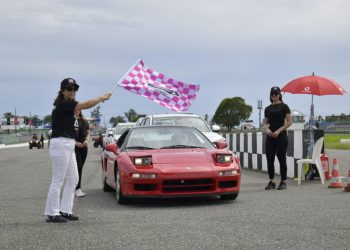 Honda Day 2025 reconoce a figuras destacadas del sector en el Autódromo de las Américas