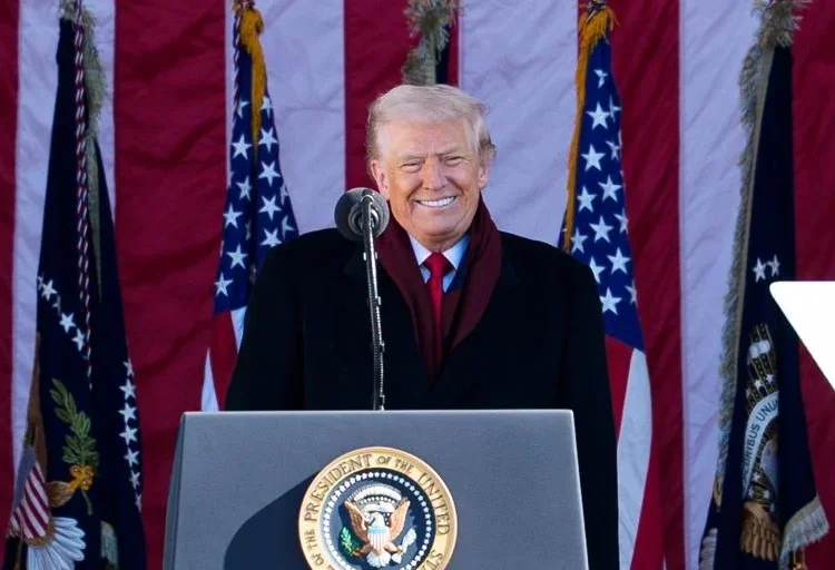 Trump asegura que denunciará por una suma millonaria a la BBC por edición de un discurso