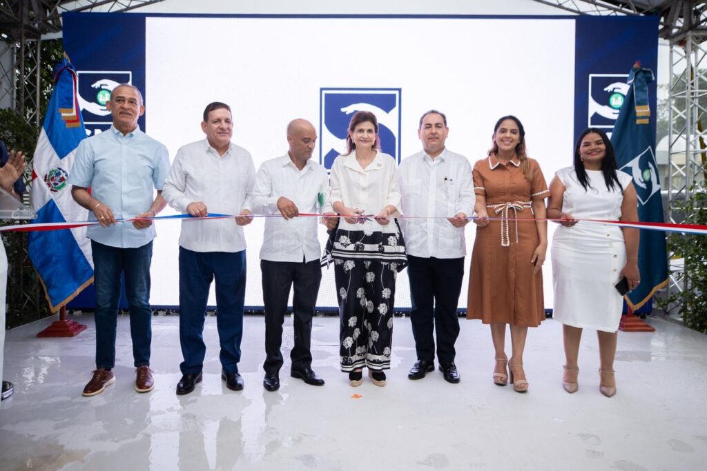 Vicepresidenta encabeza inauguración centro del Programa Oportunidad 14-24: entrega obras en el Cibao - Noticias de hoy en República Dominicana | De Último Minuto