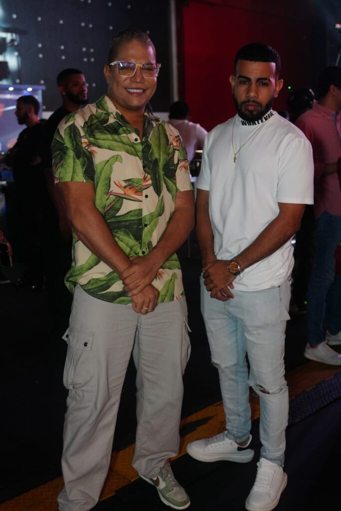Personalidades disfrutan del concierto de Eddy Herrera en La Casa de Alofoke - Noticias de hoy en República Dominicana | De Último Minuto