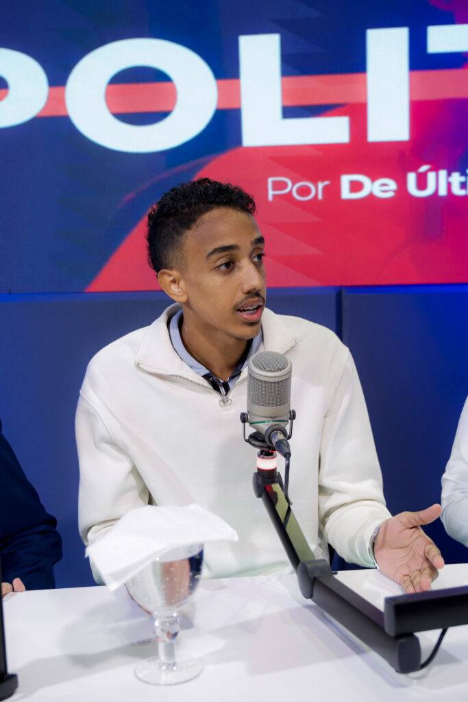 Jóvenes universitarios promueven simposio de Ciencias Sociales para impulsar la conciencia crítica - Noticias de hoy en República Dominicana | De Último Minuto