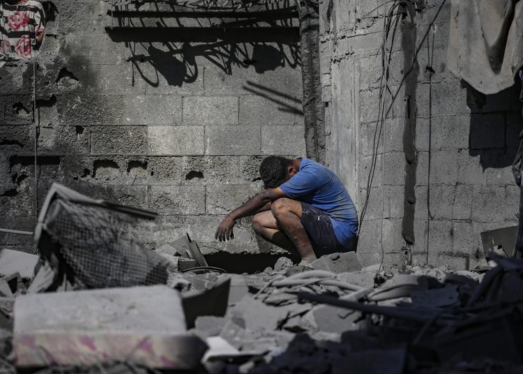 Suben a 241 los muertos en Gaza por ataques israelíes, pese al acuerdo de alto el fuego