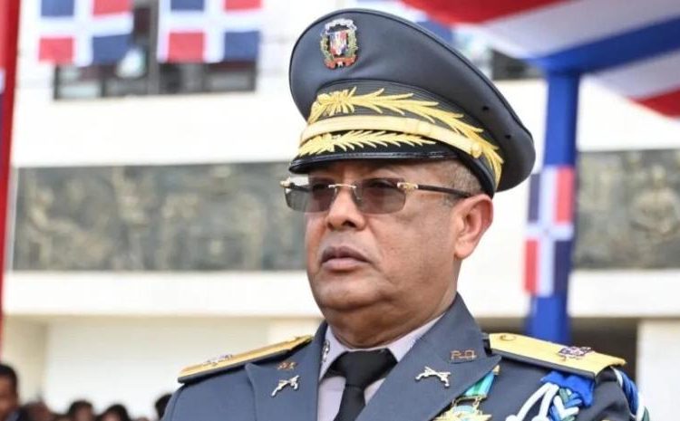 Abinader: en los «próximos días» se sabrá si Guzmán Peralta sigue al frente de la Policía