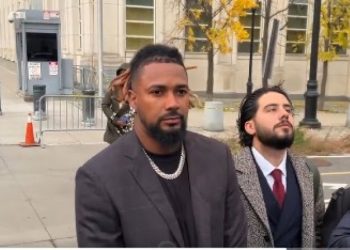 Clase enfrenta la justicia: se declara inocente y paga fianza de US$600 mil