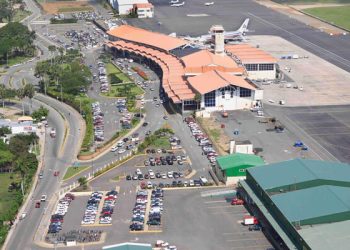 Crisis aérea en EEUU provoca retrasos y cancelaciones en el Aeropuerto Internacional del Cibao