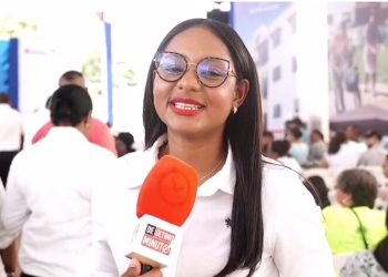 Regidora Jehimy Núñez destaca crecimiento de SDE tras inauguración de 360 apartamentos en Ciudad Real