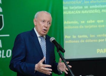 Rafael Alburquerque anuncia marcha para el 30 y acusa al Gobierno de conducir el país “como un barco a la deriva”