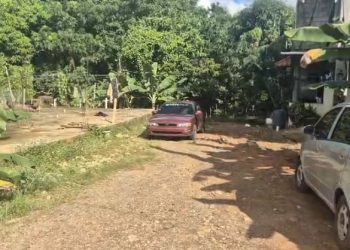 Moradores del kilómetro 25 en Pedro Brand reclaman arreglo de calles sin asfalto ni nombre