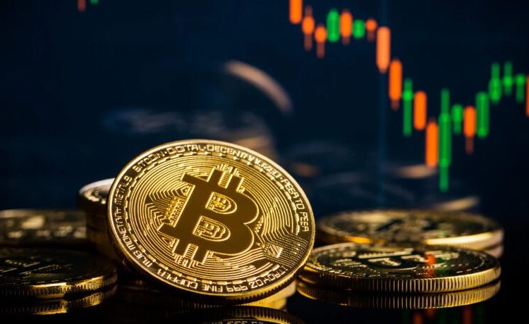 El bitcóin pierde impulso y tambalea su récord de 100.000 dólares