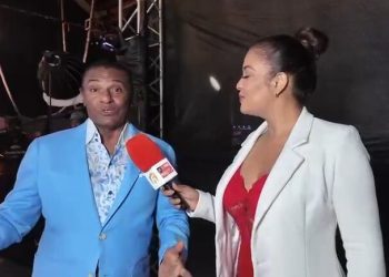 José Alberto “El Canario” felicita a Santiago Matías por el éxito de La Casa de Alofoke 2