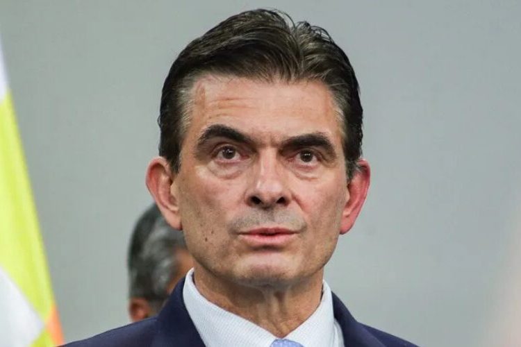 Paz asumirá este sábado la Presidencia de Bolivia con la promesa de abrir el país al mundo