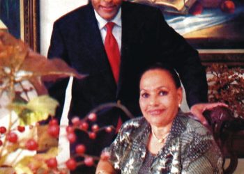 Osiris de León informa el fallecimiento de su madre, Roilda Ismaela a los 91 años