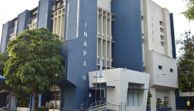 Colapso de un depósito de agua en Consuelo fue a causa de ruptura de soldadura, dice Inapa