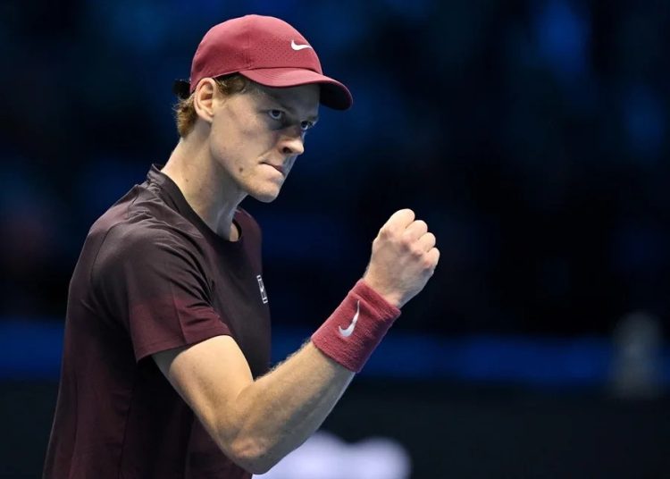 Sinner domina a Zverev y asegura su pase a las semifinales del ATP Finals en Turín