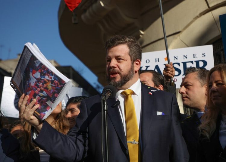 La molestia del candidato presidencial chileno ante pregunta irónica de periodista