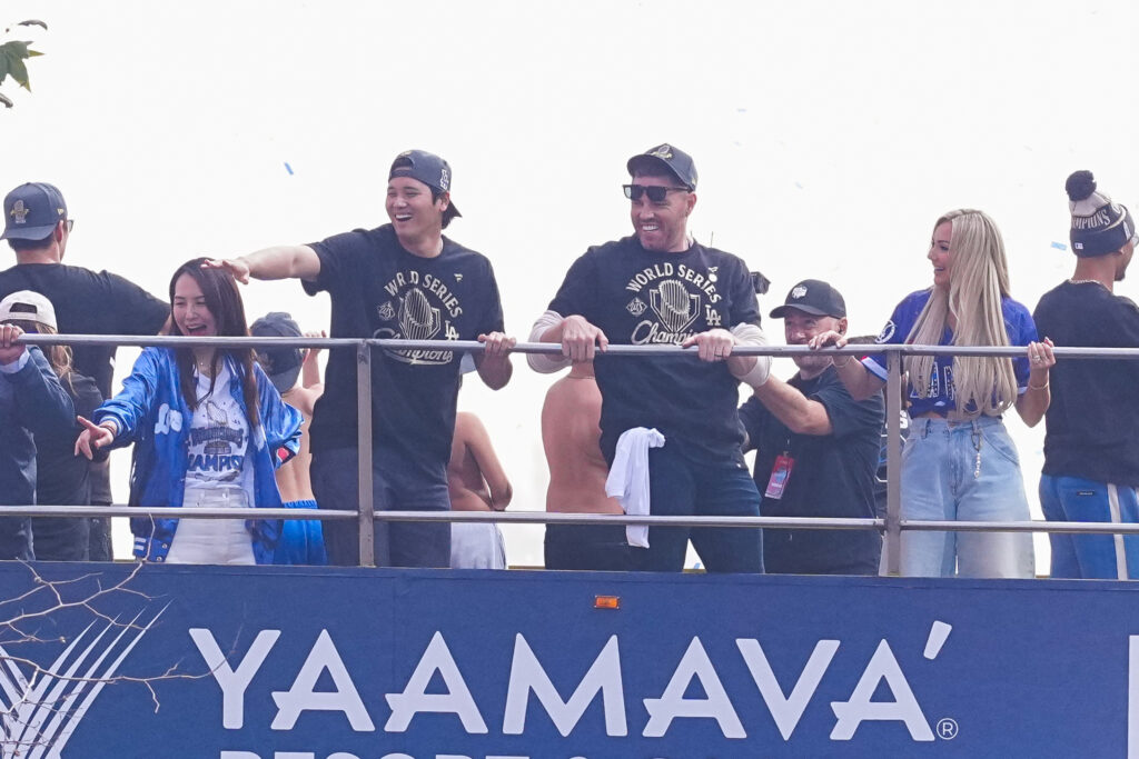 Los Ángeles celebra el bicampeonato de los Dodgers con un desfile triunfal - Noticias de hoy en República Dominicana | De Último Minuto