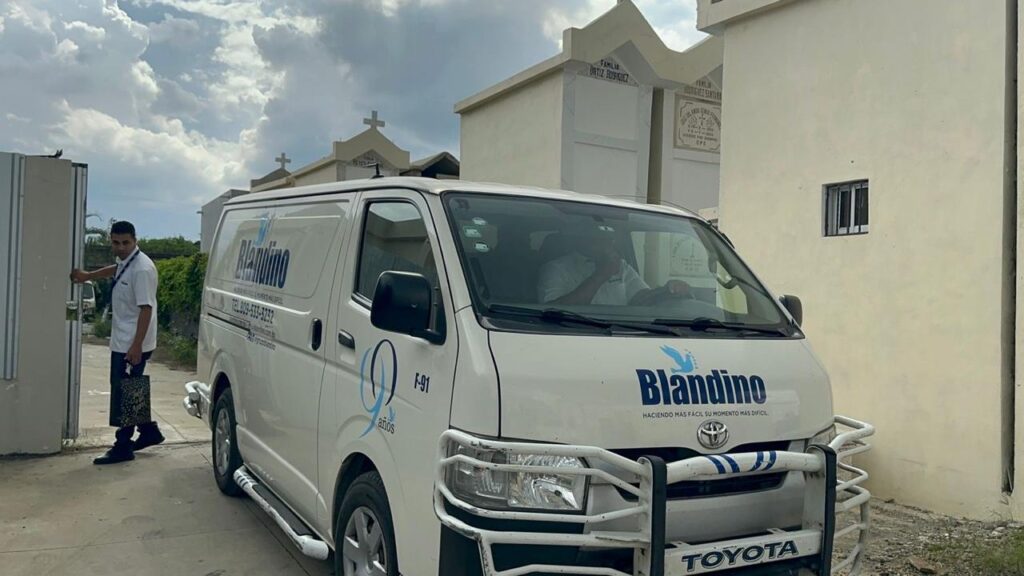 Muere ahogada estudiante de 11 años durante excursión del colegio Leonardo Da Vinci en Santiago | 2 | Muere ahogada estudiante de 11 años durante excursión del colegio Leonardo Da Vinci en Santiago - Noticias de hoy en República Dominicana | De Último Minuto