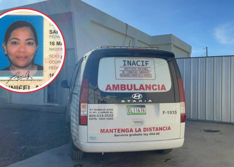 Mujer muere y un hombre resulta herido en supuesto atraco en centro de diversión de Santiago; familia pide investigar el caso