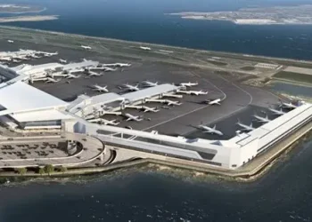 Gobierno de Trump amenaza con «medidas» contra los controladores aéreos que se ausentan