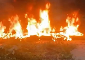 Comunidad de Las Aromas se declara en huelga por mal estado de las calles