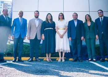 DGA rinde homenaje a Orlando Jorge designando con su nombre el edificio de su Laboratorio de Análisis y Control Aduanero