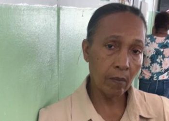 Familia reporta como desaparecida a señora de 63 años con Alzheimer en Distrito Nacional