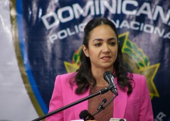 Ministra Faride Raful anuncia integración tecnológica con Interpol para fortalecer control migratorio en el país