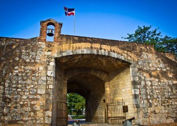 PCT y Frente Amplio califican de derrota política la posposición de la Cumbre de las Américas