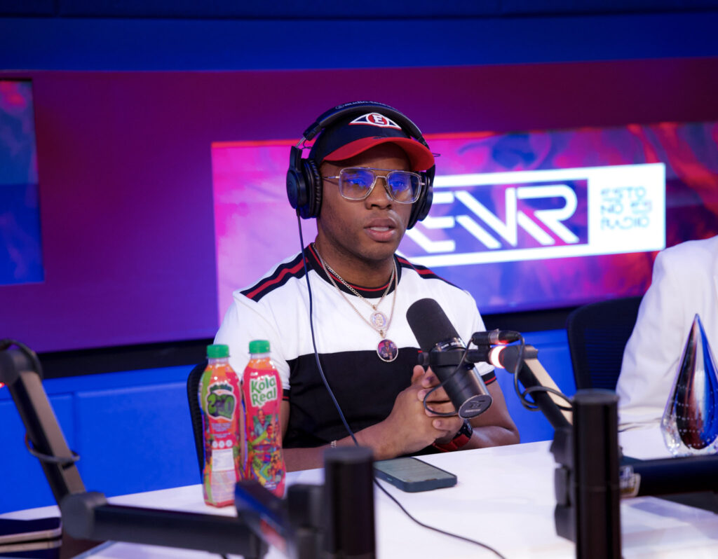 Tolentino revela videos de banda “Los Fantasmas” con uniformes del DICRIM antes del tiroteo en Los Girasoles - Noticias de hoy en República Dominicana | De Último Minuto