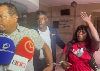 Aplazan por segunda vez medida de coerción contra hombre grabado ofreciendo RD$20 mil por una menor en Santiago