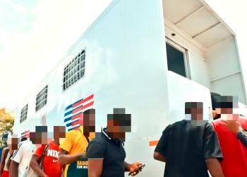 DGM continúan interdicciones y detienen otros 815 nacionales haitianos