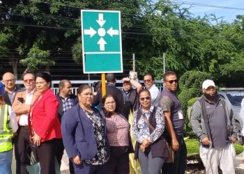 Instituciones públicas y privadas realizan simulacro de evacuación por terremoto en Santiago