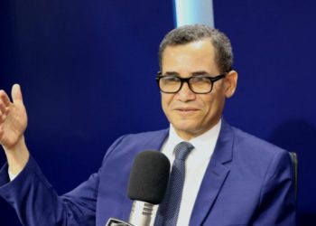 Ministro de Trabajo garantiza Código Laboral será aprobado sin tocar la cesantía