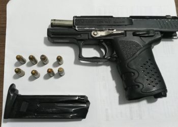 Armas, drogas y máquinas tragamonedas ocupadas durante operativos en Santo Domingo Norte y Monte Plata