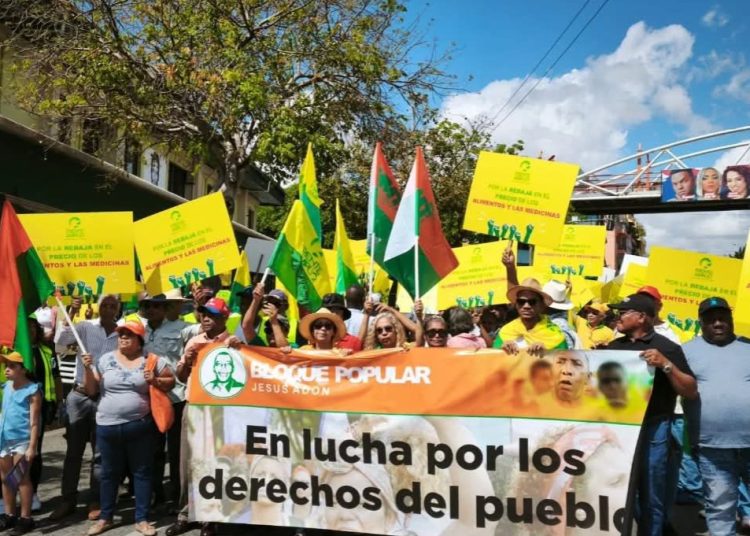 Denuncian Magín Díaz castiga a trabajadores al violar la Ley 11-92