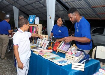 Los Alcarrizos inaugura su primera Feria del Libro dedicada al periodista Jorge Rodríguez