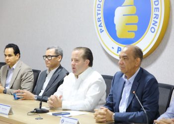 PRM promoverá la Constitución impulsada por el presidente Luis Abinader