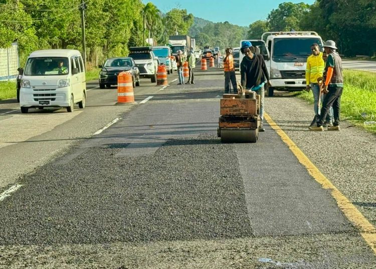MOPC ejecuta plan de bacheo en el Gran Santo Domingo tras daños por las lluvias