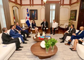 Abinader y gobernadora Kathy Hochul anuncian acuerdo para fortalecer lazos económicos y culturales entre Nueva York y RD