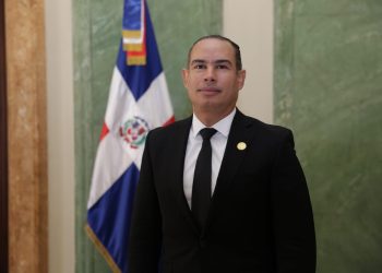 Magistrado Franklin Emilio Concepción Acosta se postula a la Suprema Corte de Justicia