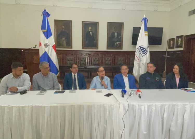 Gobernación y Gabinete de la Familia realizarán jornada social “Estamos en Familia” este sábado 15 de noviembre en Santiago