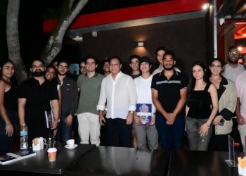 Abel Martínez motiva a estudiantes de la PUCMM Santiago a asumir liderazgo para renovar la esperanza y el rumbo del país