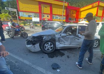 Accidente de tránsito en el cruce de Las Terrenas, municipio de Sánchez, Samaná